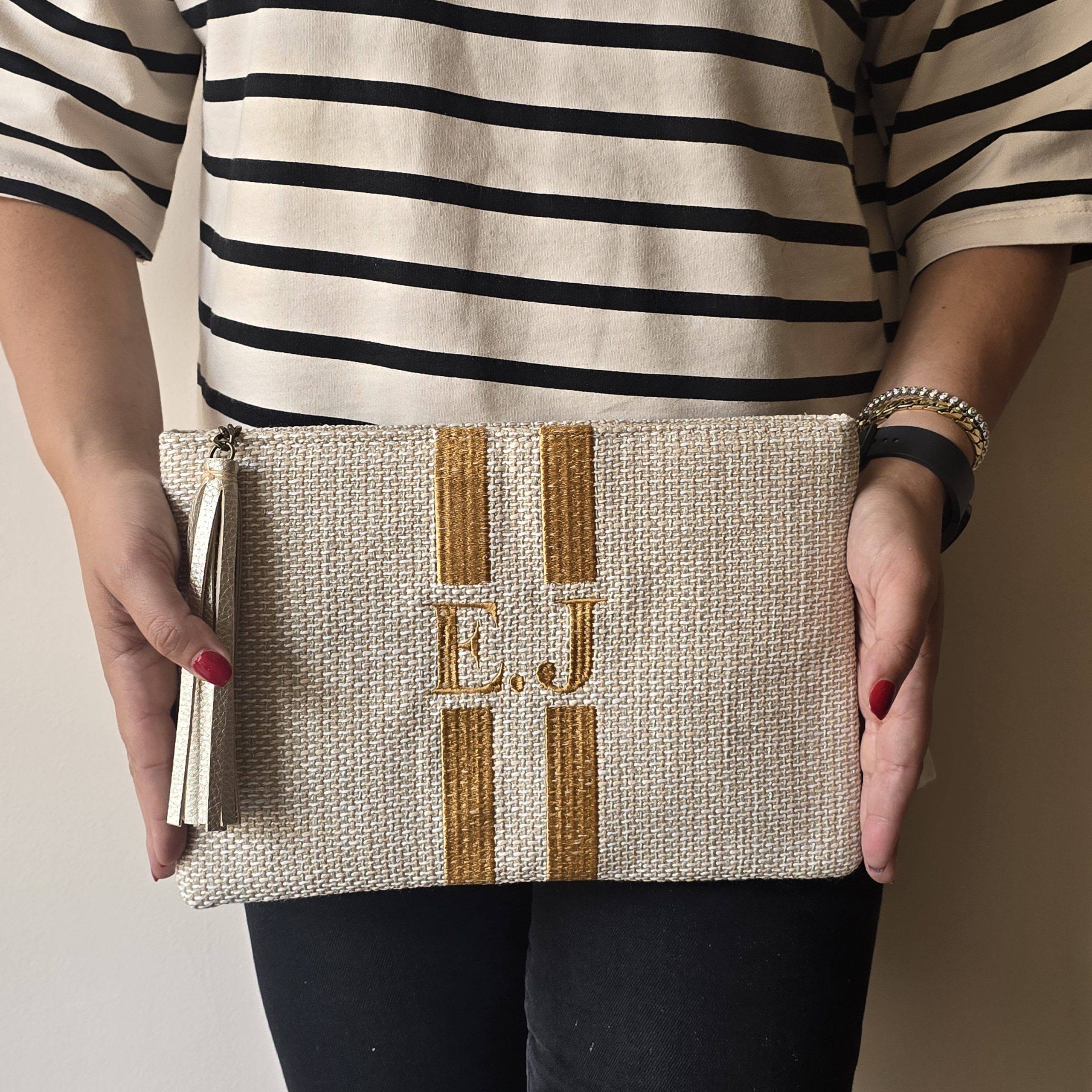 A. Customized Clutch: Arabic Calligraphy- Golden - Image 3