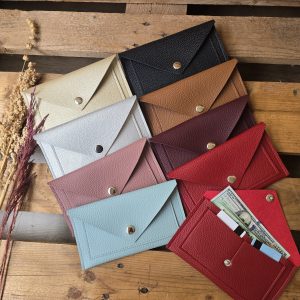 " Envelope Wallets" :  
Premium City Medium Size